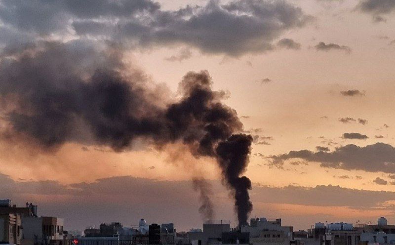 לאורך הלילה והבוקר: תקיפות נרחבות בעיר אספהאן שבאיראן. במקביל נשמעו פ…