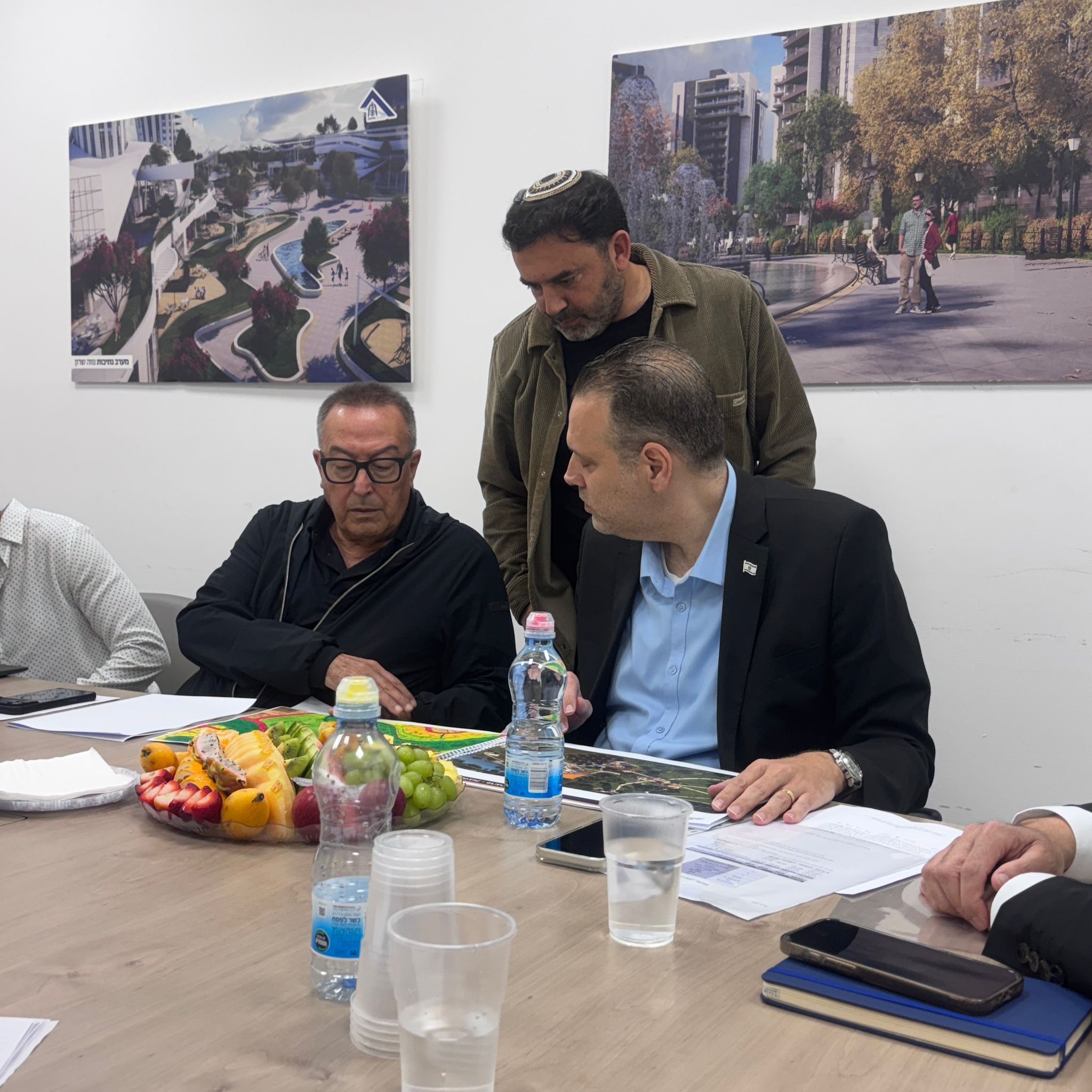 במסגרת סיורי השטח - הגיע הבוקר שר התרבות והספורט מיקי זוהר הגיע לסיור…