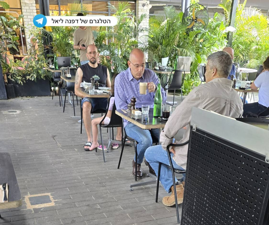 כחלק מהניסיונות לייצר חיבורים חדשים - היום בסביון פגישה בין יועז הנדל…