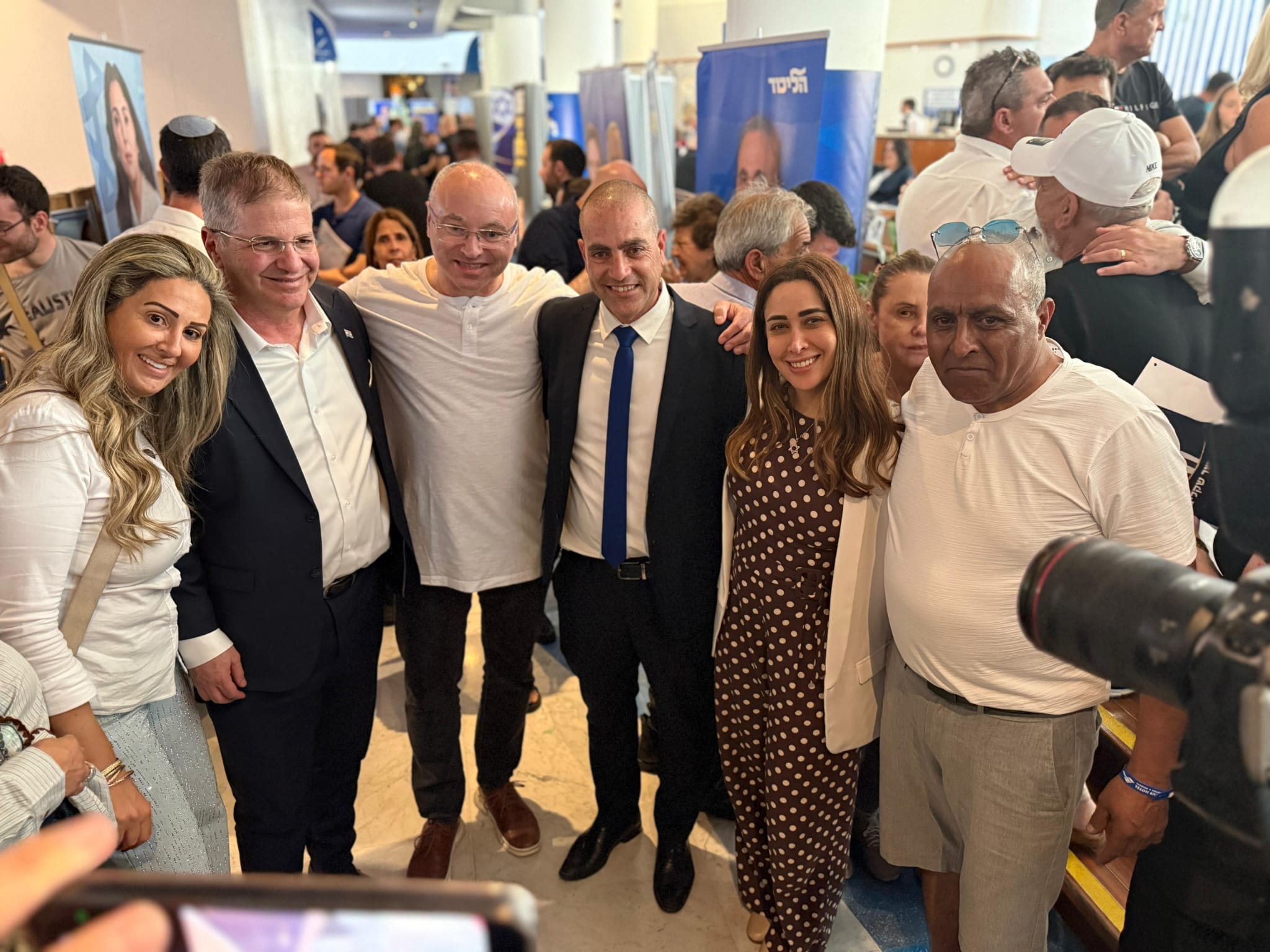 אחדות שורות בליכוד