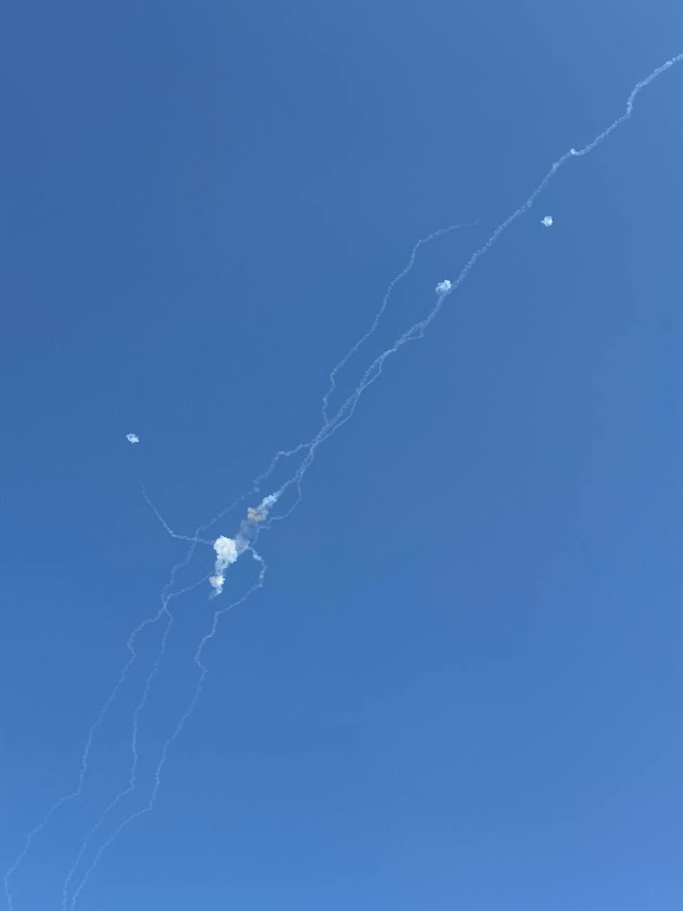 יירוטים במרכז, הדי פיצוצים נשמעים גם באזור ירושלים