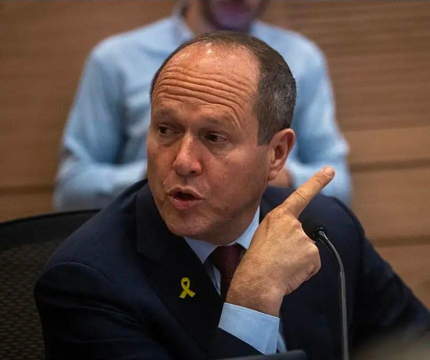 הערב בפטריוטים: